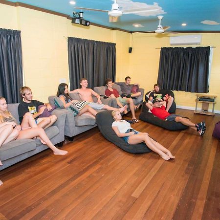 Hostel Castaways Backpackers Cairns Exterior foto
