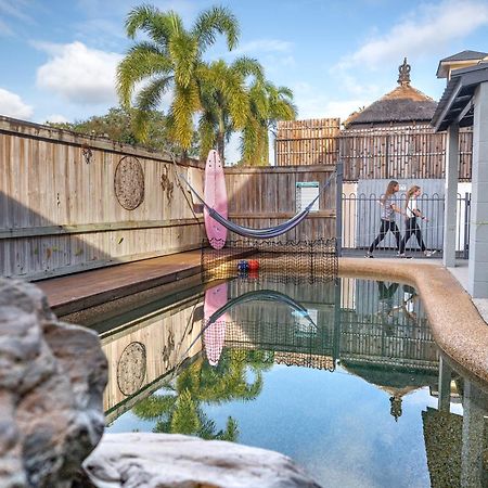 Hostel Castaways Backpackers Cairns Exterior foto