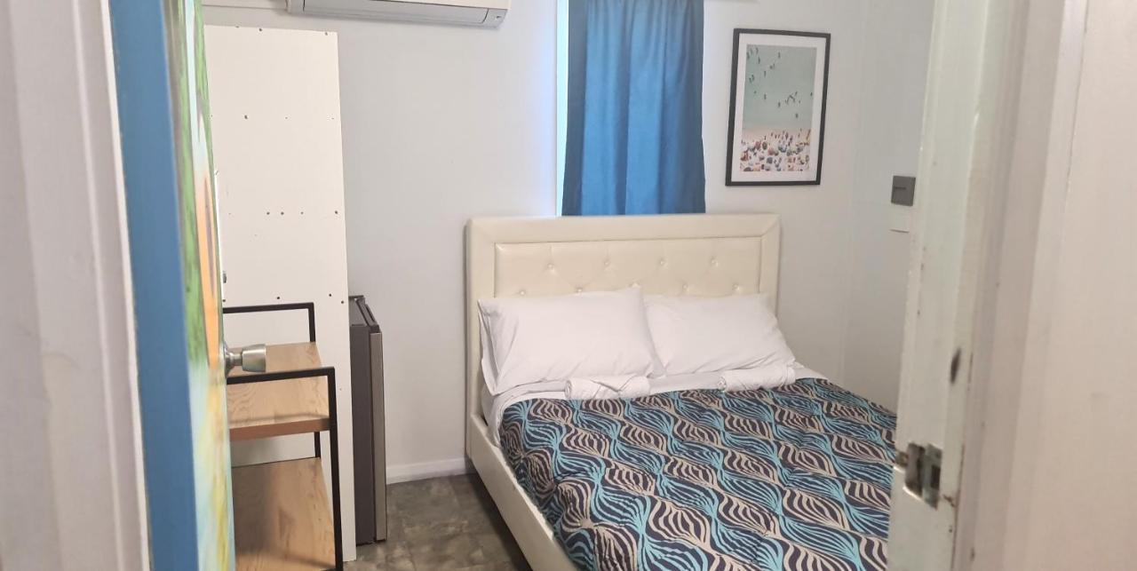 Hostel Castaways Backpackers Cairns Exterior foto