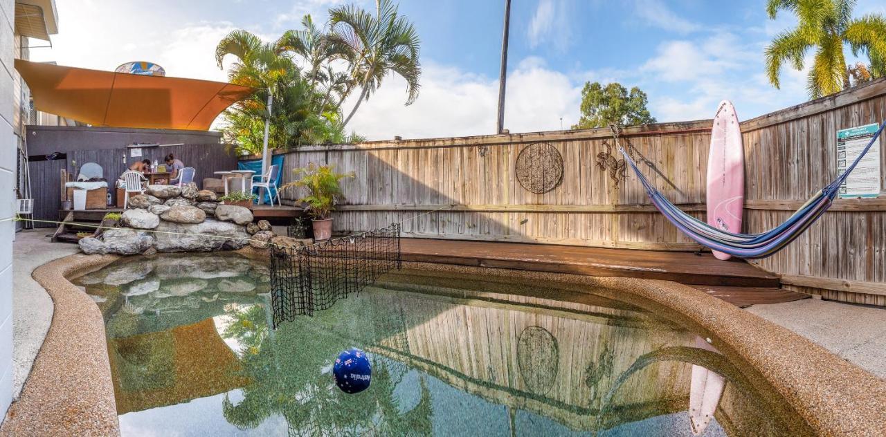 Hostel Castaways Backpackers Cairns Exterior foto